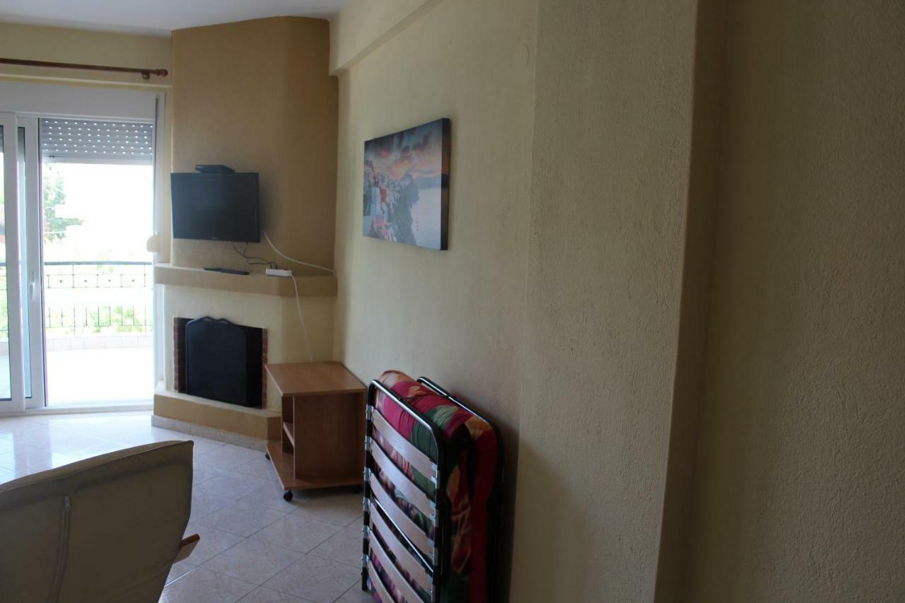 Paralia Ofriniou Gr Sunrise Apartments 3 Εξωτερικό φωτογραφία