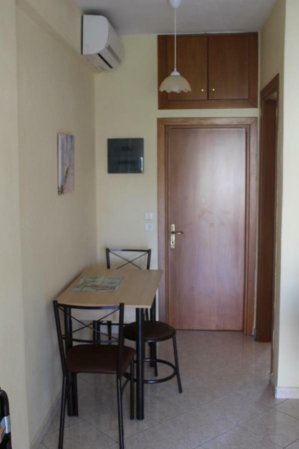 Paralia Ofriniou Gr Sunrise Apartments 3 Εξωτερικό φωτογραφία